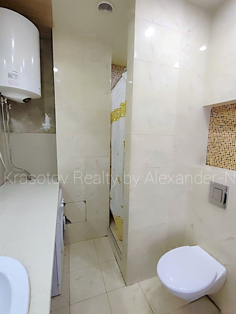 продажа однокомнатной квартиры номер A-173264 в Приморском районе, фото номер 16